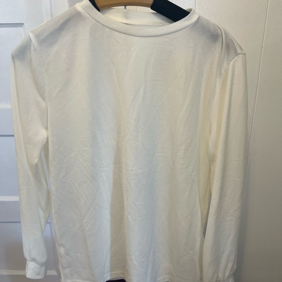 Basic white kind sleeve shirt - Picture 3 of 4